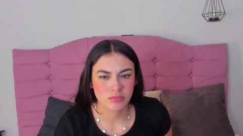 Snapshot of kylie_ls chatting on 10/18/25, 02:03 kylie_ls online show from 10/18/25, 02:03