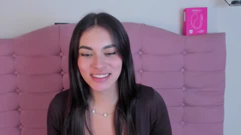 Snapshot of kylie_ls chatting on 11/22/25, 03:27 kylie_ls online show from 11/22/25, 03:27