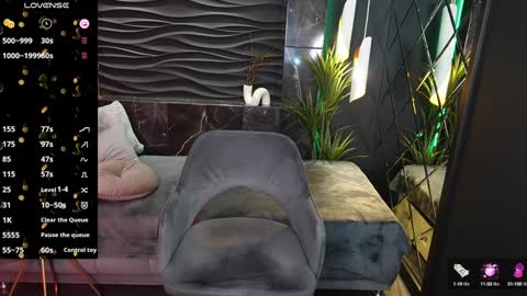 Kylie online show from 01/20/25, 07:57