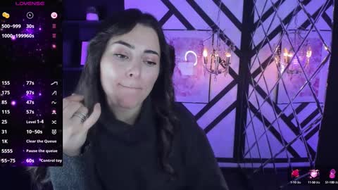 Kylie online show from 02/17/25, 07:31