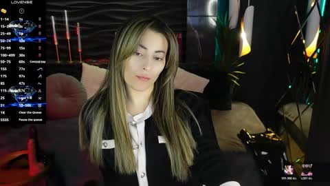 Snapshot of kylie_mellow chatting on 03/23/26, 01:26 Kylie online show from 03/23/26, 01:26