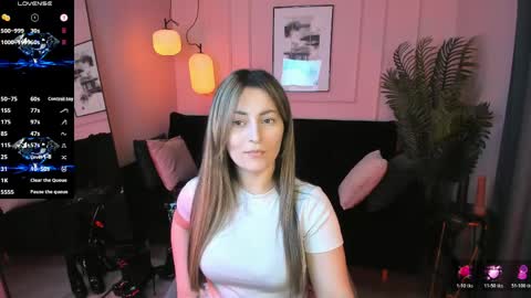 Snapshot of kylie_mellow chatting on 04/03/26, 01:31 Kylie online show from 04/03/26, 01:31