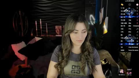 Snapshot of kylie_mellow chatting on 05/06/26, 01:49 Kylie online show from 05/06/26, 01:49