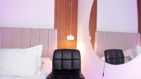 kloe sofia online show from 05/11/26, 02:45