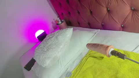 kylie Sttel online show from 05/16/26, 04:06