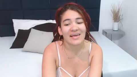 Melissa online show from 03/10/25, 01:32