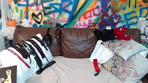 Melissa online show from 11/02/25, 10:50