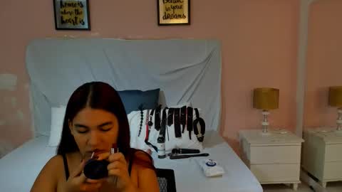 Melissa online show from 11/06/25, 11:11