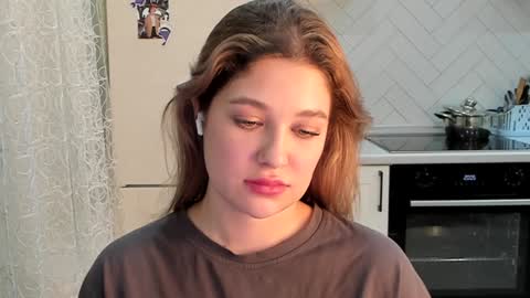 Din online show from 12/25/24, 05:05