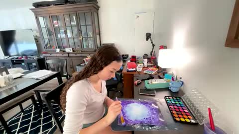 Snapshot of kylieexoxoxo2432 chatting on 02/12/26, 07:53 Kylie online show from 02/12/26, 07:53