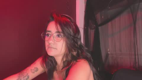 K Y L I E online show from 12/21/25, 12:45