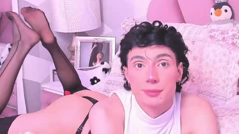 Kylie jl online show from 05/21/26, 07:43