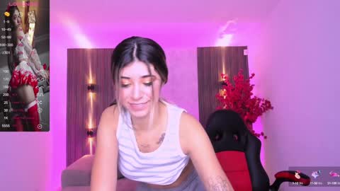  KYLIE  online show from 02/08/25, 11:01