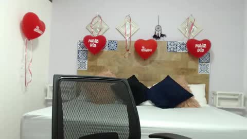 Kylie online show from 02/23/25, 11:00