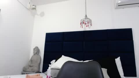 Kylie online show from 03/08/25, 08:33