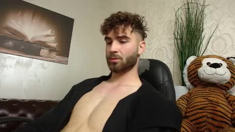 KyloEast online show from 05/20/26, 05:02