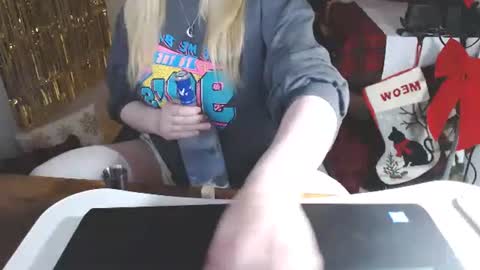 Snapshot of kymchi chatting on 01/07/26, 10:34 Check Out My NSFW OnlyFans Link On Bio online show from 01/07/26, 10:34