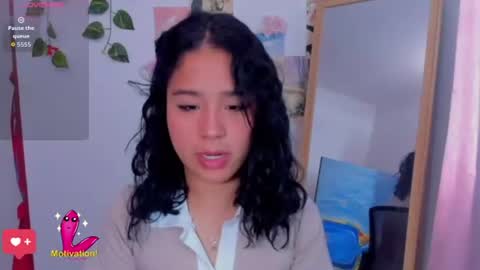 Snapshot of kyomi_beth chatting on 06/17/26, 03:35 kyomi online show from 06/17/26, 03:35