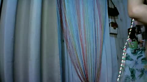 kyutshyne online show from 02/04/25, 06:38