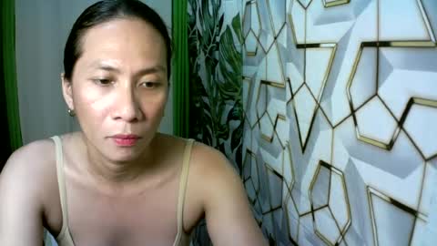 kyutshyne online show from 04/30/26, 08:57