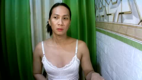 kyutshyne online show from 06/19/26, 11:41