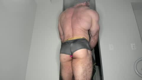 Snapshot of l0v35_2_5p00g3 chatting on 12/14/24, 08:02 l0v35_2_5p00g3 online show from 12/14/24, 08:02