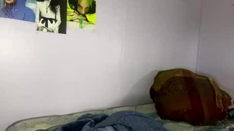 Lily online show from 04/07/26, 11:54