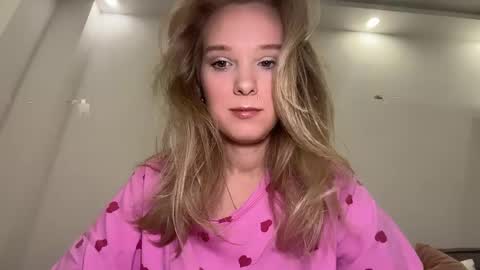 lina online show from 05/02/26, 06:24