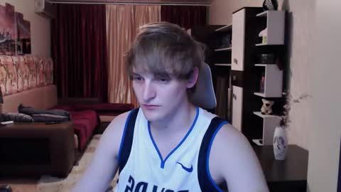 l1onkennedy online show from 10/29/25, 03:25