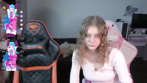 Snapshot of l1ttlekiki chatting on 03/11/25, 02:29 Sara online show from 03/11/25, 02:29