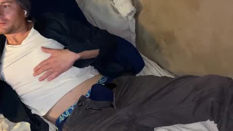 L online show from 01/01/25, 12:11