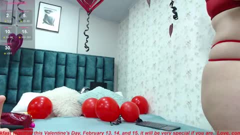 la crespa x online show from 02/14/25, 12:14