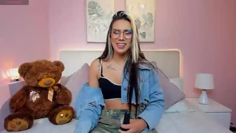 T A T I A N A online show from 07/08/26, 11:48