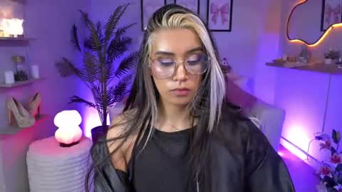 T A T I A N A online show from 07/28/26, 03:21