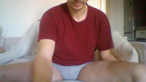 Snapshot of labelette007 chatting on 11/11/25, 01:44 labelette007 online show from 11/11/25, 01:44