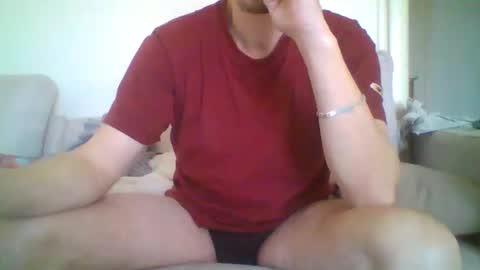 Snapshot of labelette007 chatting on 12/14/25, 11:26 labelette007 online show from 12/14/25, 11:26