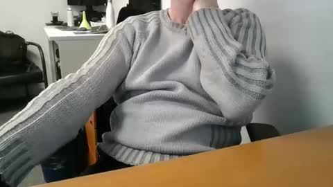 Snapshot of labelette007 chatting on 03/05/26, 04:36 labelette007 online show from 03/05/26, 04:36