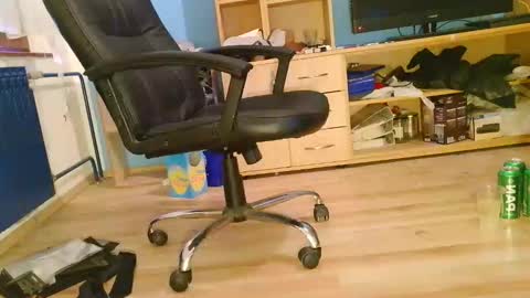 Snapshot of labondage chatting on 03/21/26, 12:43 labondage online show from 03/21/26, 12:43