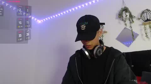 Snapshot of labrinthteasing chatting on 07/12/26, 03:25 labrinthteasing online show from 07/12/26, 03:25