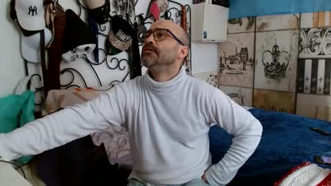 Snapshot of lachicadeldiablo chatting on 02/01/26, 01:09 lachicadeldiablo online show from 02/01/26, 01:09