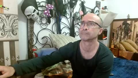 Snapshot of lachicadeldiablo chatting on 05/03/26, 05:52 lachicadeldiablo online show from 05/03/26, 05:52