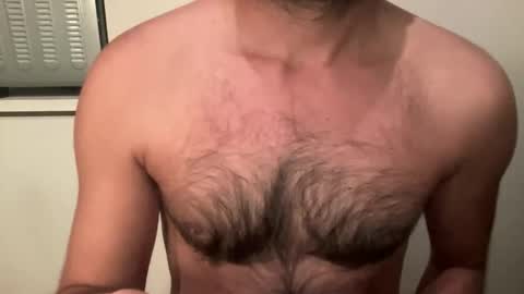 Snapshot of lacicogna chatting on 03/27/26, 07:46 johnas online show from 03/27/26, 07:46