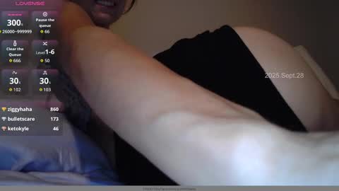 Snapshot of lacie_richards chatting on 09/29/25, 04:17 Lacie online show from 09/29/25, 04:17