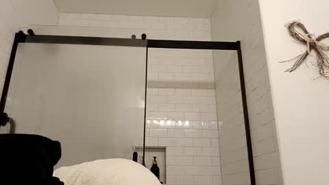 lacybell online show from 12/26/24, 09:15