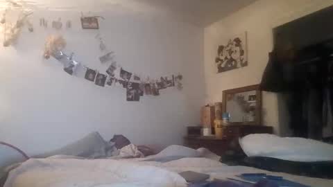 Snapshot of lacybell chatting on 01/06/26, 05:33 lacybell online show from 01/06/26, 05:33