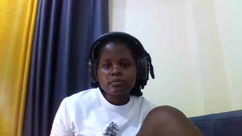 Snapshot of ladar2030 chatting on 05/10/26, 04:23 ladar2030 online show from 05/10/26, 04:23