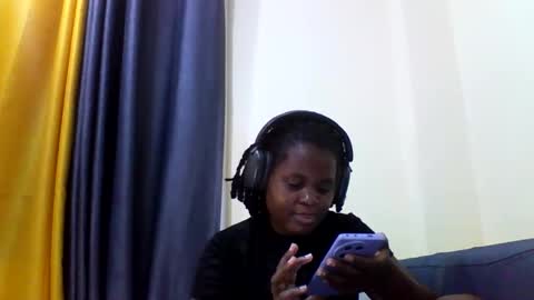 Snapshot of ladar2030 chatting on 05/12/26, 07:11 ladar2030 online show from 05/12/26, 07:11