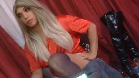 Snapshot of lady_athenax chatting on 06/22/26, 11:57 Athena online show from 06/22/26, 11:57