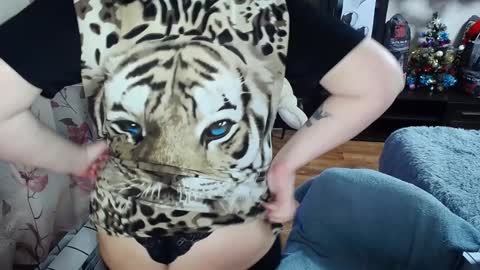 lady_boom_ online show from 12/17/24, 07:37