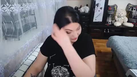 lady_boom_ online show from 02/26/25, 09:05